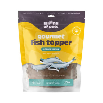 Island of Pets Gourmet Fish Topper sildepulver til hund og kat, pose set forfra